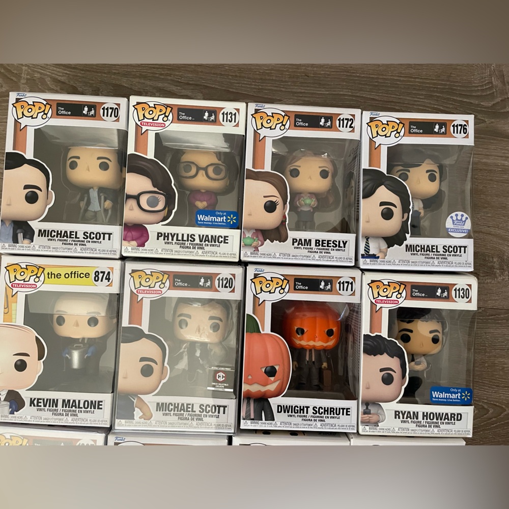 The Office Funko POP Box (16 count) - Picture 2 of 6